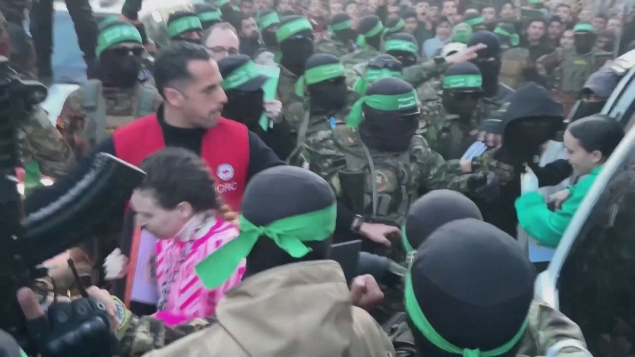 Las tres rehenes liberadas por Hamás ya se encuentran en Israel