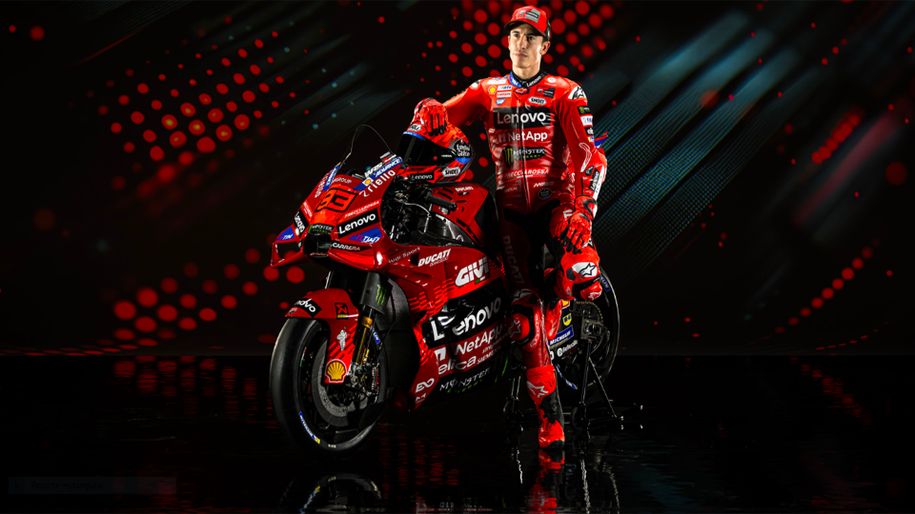 Márquez tras la presentación de la Ducati 2025: "Apostamos todo al rojo"