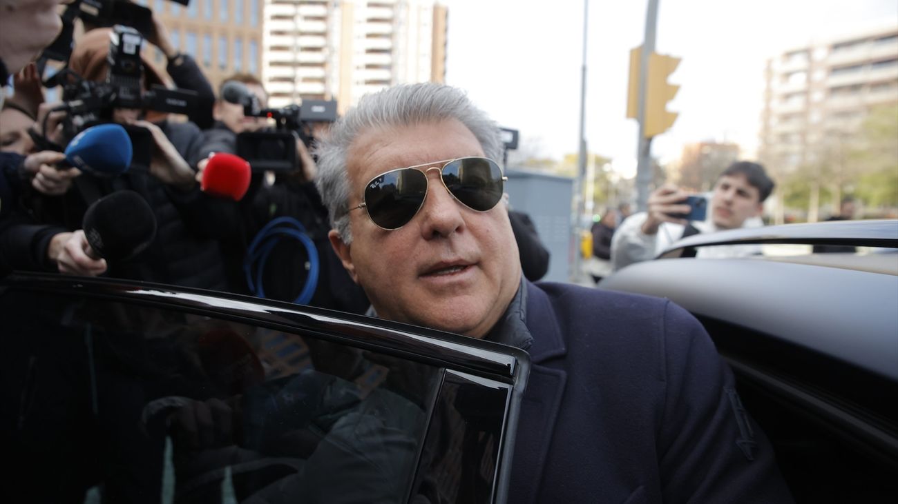 Laporta niega conocer a la familia que le acusa de haberlos estafado