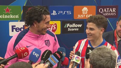 El vacile de Julián Alvarez a Giménez: "Deja de mentir, deja de mentir"