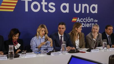 Sánchez se reúne en Valencia con alcaldes de la zona afectada por la DANA