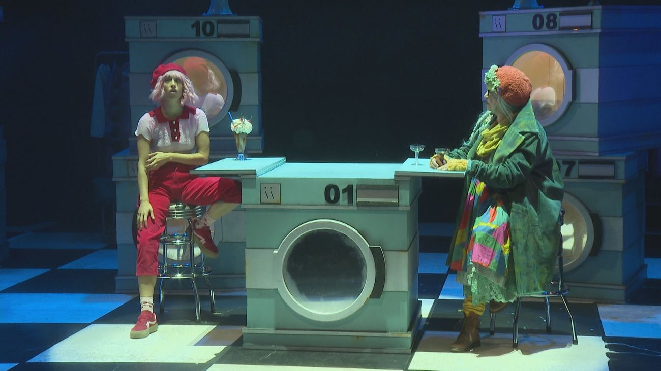 Madrid estrena 'Caperucita en Manhattan', adaptación teatral de la novela de Martín Gaite