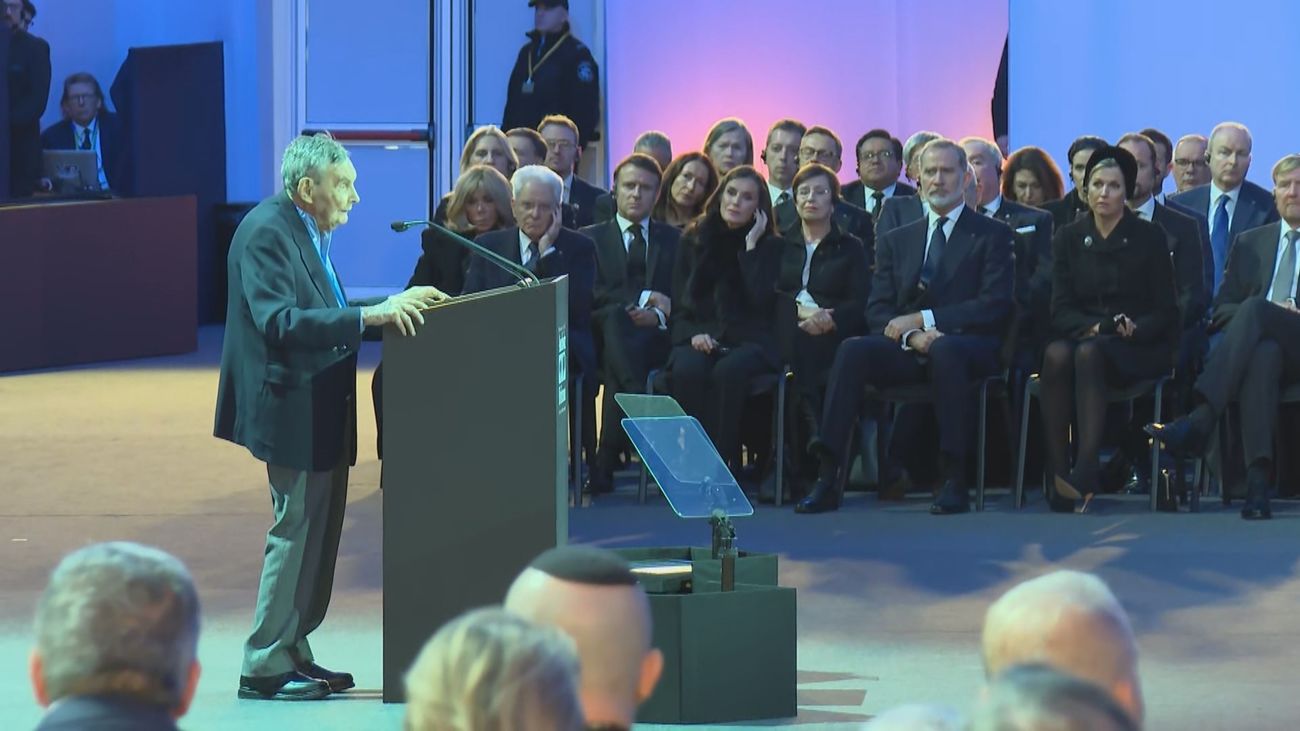 Supervivientes de Auschwitz llaman a no repetir el pasado y luchar contra la "ideología del odio"