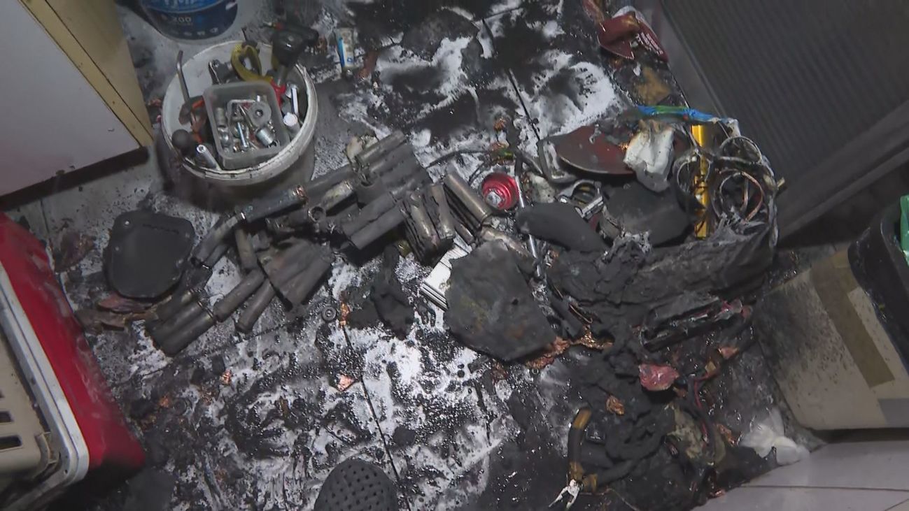 Heridos de gravedad dos hombres en el incendio de una vivienda en Carabanchel