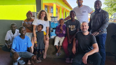 Investigadores madrileños potabilizan el agua de un orfanato de Tanzania