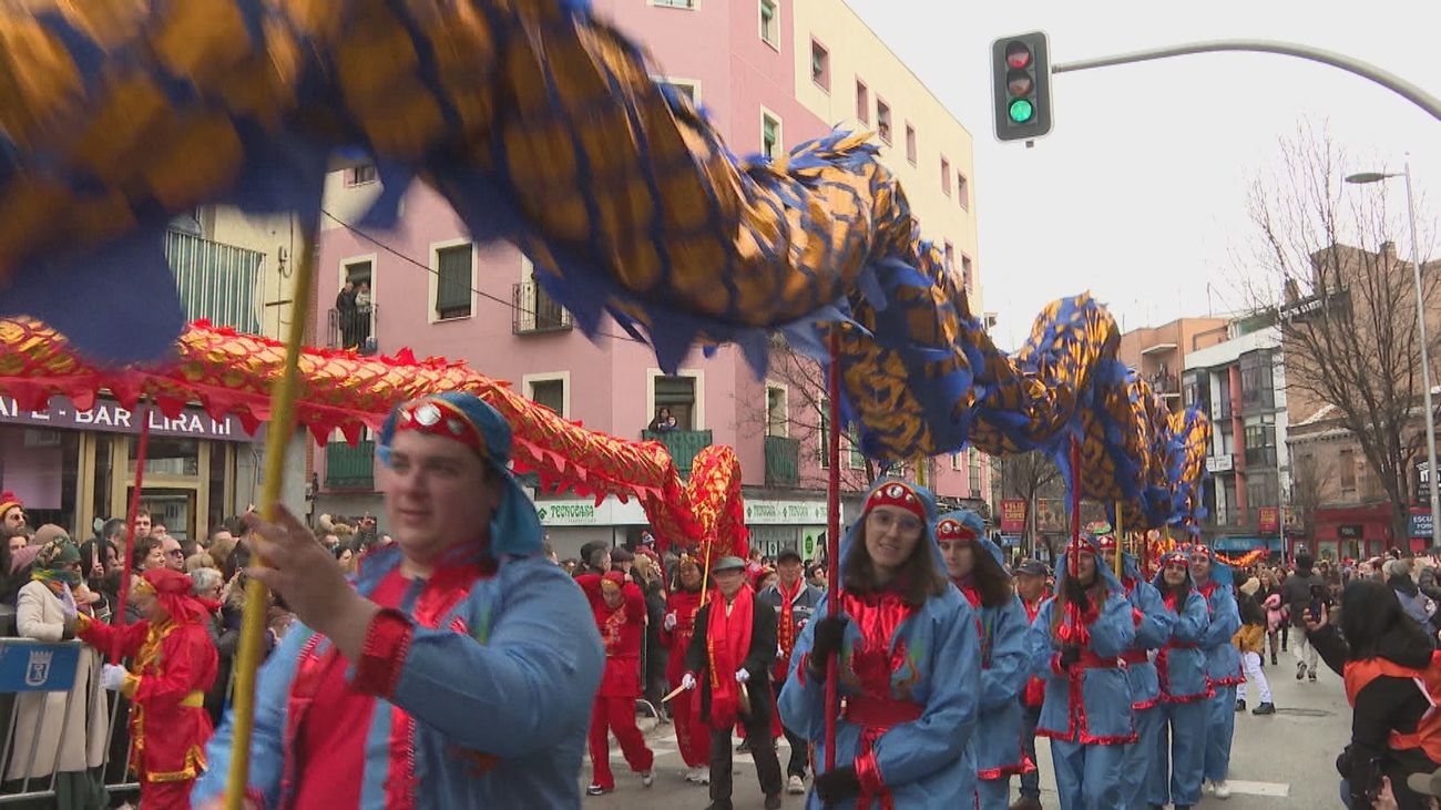 Usera despide al dragón y da la bienvenida a la serpiente