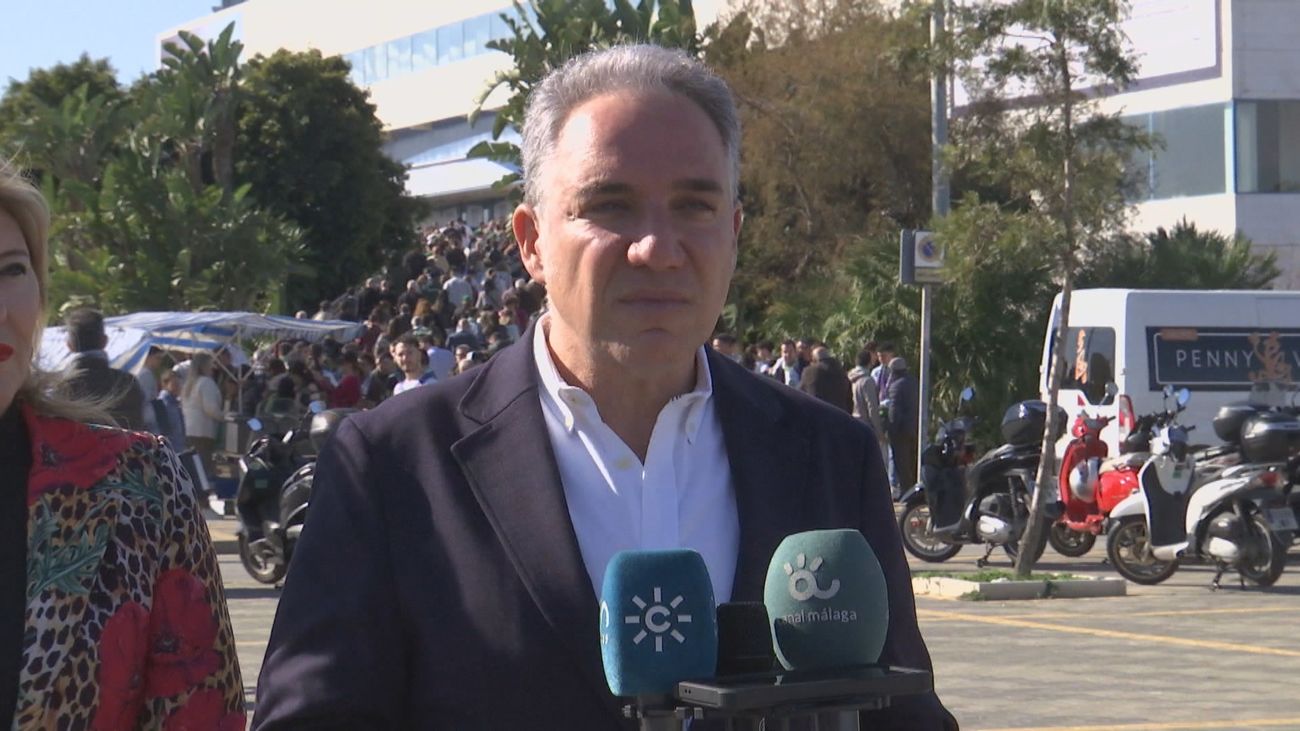 Bendodo dice que la estrategia de Sánchez es atacar al PP porque va mal en las encuestas