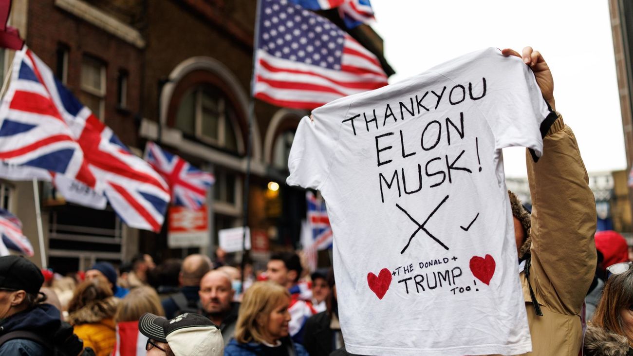 Elon Musk: "Gentes de Europa: ¡Uniros al movimiento MEGA! ¡¡Haced a Europa Grande de Nuevo!!"