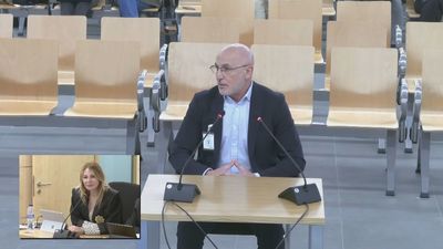 Día 2 del juicio a Rubiales: El seleccionador De la Fuente se desmarca de las coacciones a Jenni Hermoso