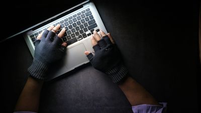 La Policía lanza una nueva campaña sobre ciberdelitos y alerta de fraudes en el alquiler de viviendas