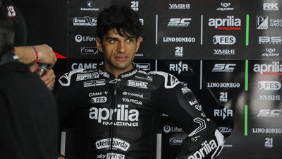 Jorge Martín, operado con éxito de la mano derecha