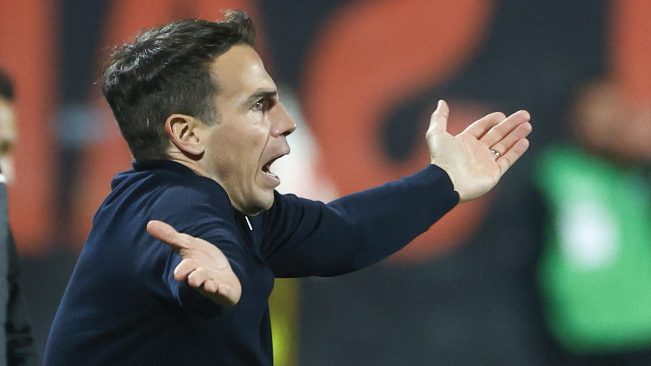 Iñigo Pérez: "Tengo mucha ilusión por la Copa del Rey y la Liga Conferencia"