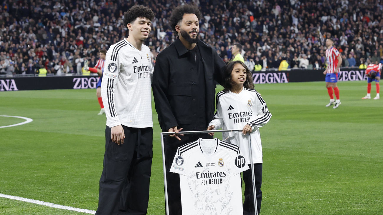 Marcelo con sus hijos
