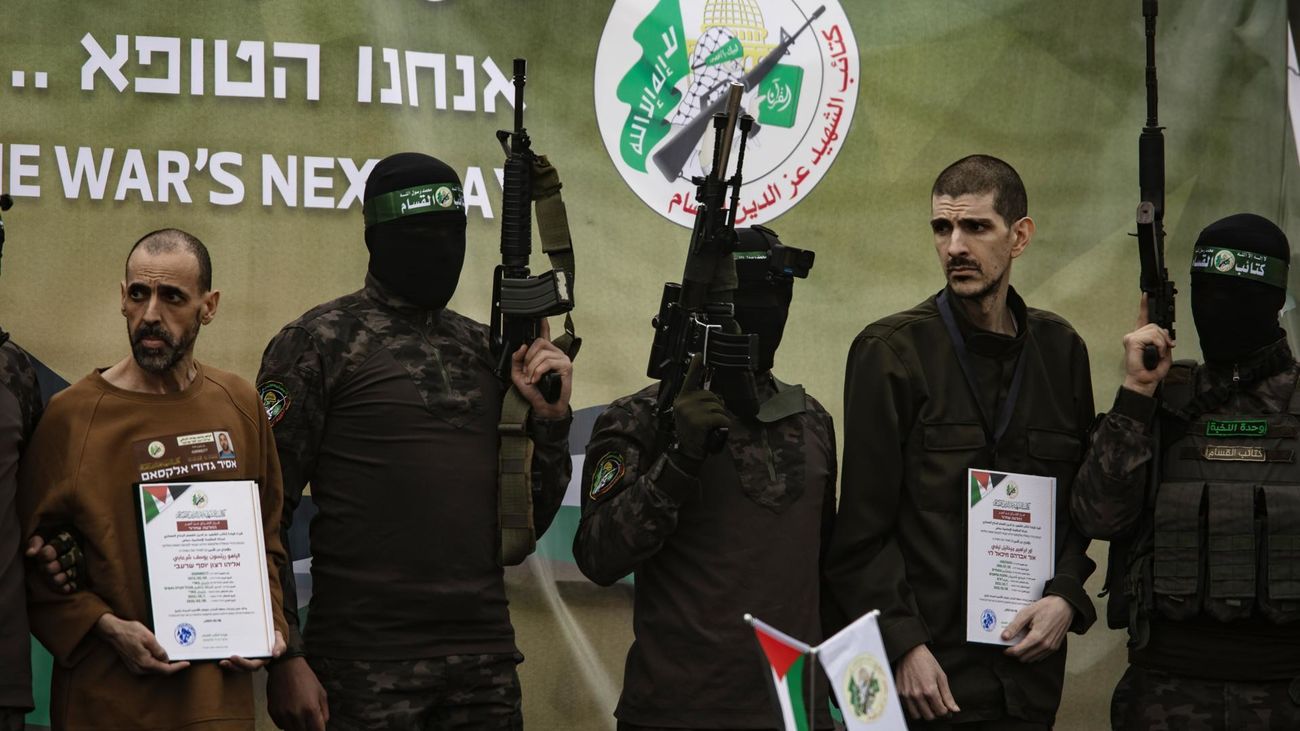 Los tres rehenes liberados en Gaza ya están en territorio israelí