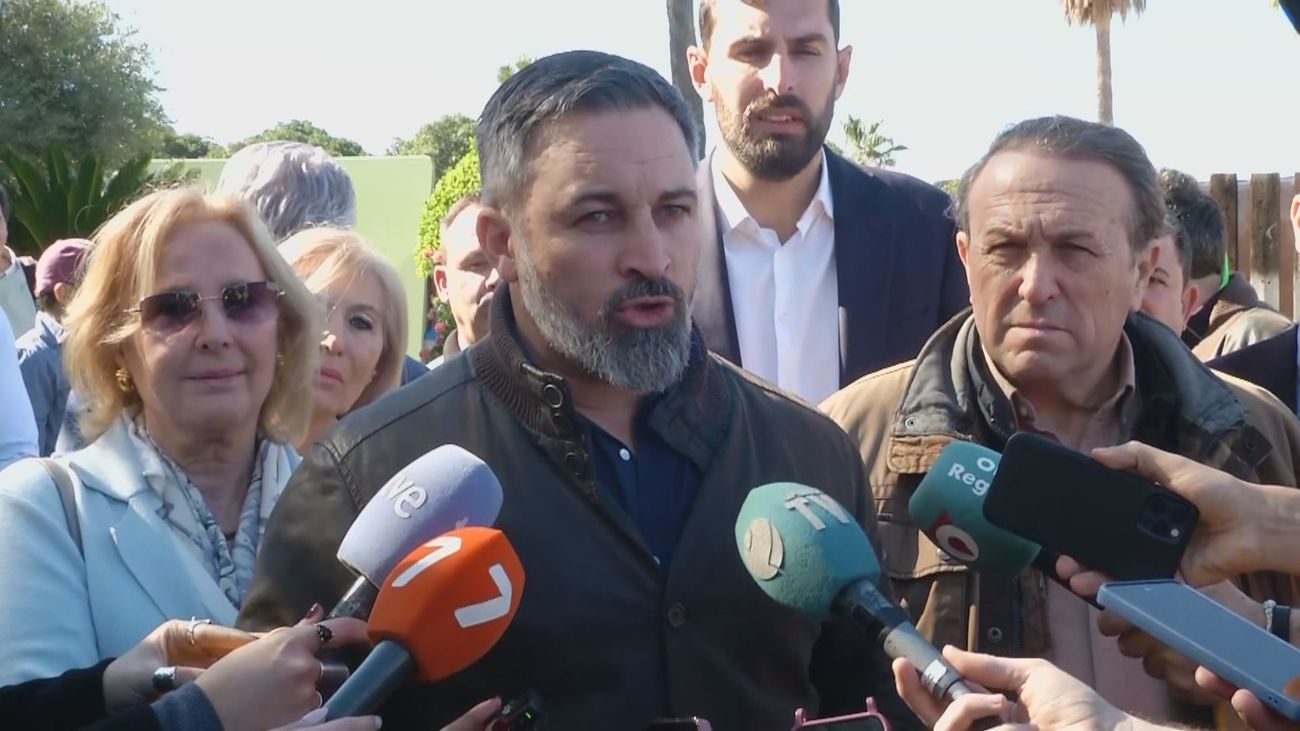 Abascal avisa: "No habrá presupuesto en ninguna región" si el PP no rompe los pactos con el PSOE en Bruselas