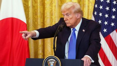 Trump: "Según mi plan, los habitantes de Gaza se trasladarían permanentemente y no podrían regresar"