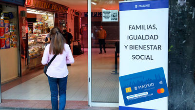 Madrid subirá el límite de ingresos para poder acceder a la Tarjeta Familias