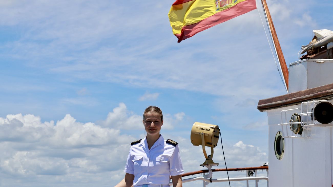 La princesa Leonor llega a Salvador de Bahía, Brasil,  con el Juan Sebastián Elcano