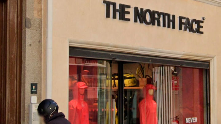 Tienda North Face de la calle del Carmen / Google Maps
