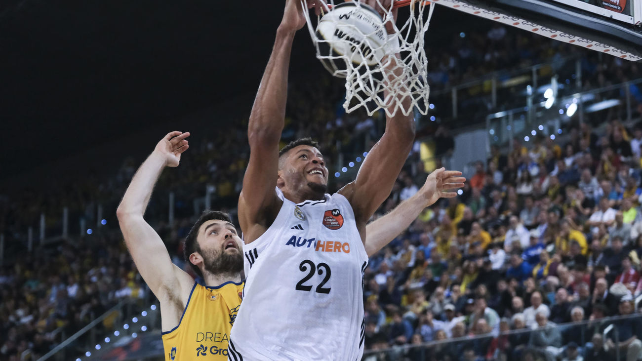 Tavares ante el Gran Canaria