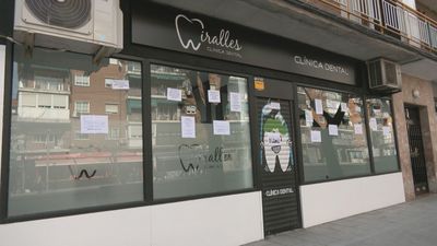 Deja de pagar el alquiler de su clínica y estafa a sus clientes en Coslada