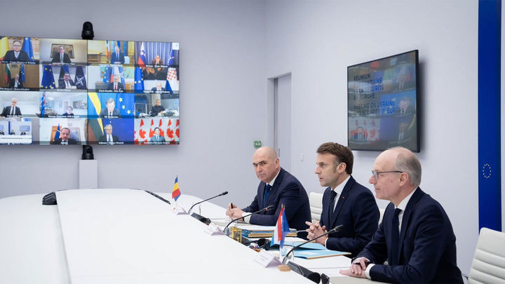 Videoconferencia desde Paris / EFE