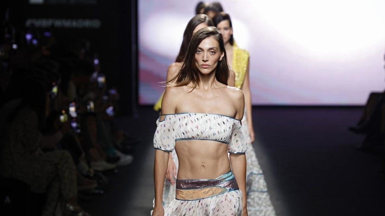 Las propuestas de Isabel Sanchís y Hannibal Laguna, en la tercera jornada de la Fashion Week Madrid