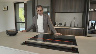 Abel Luis nos muestra su casa de 'última generación' en Boadilla del Monte