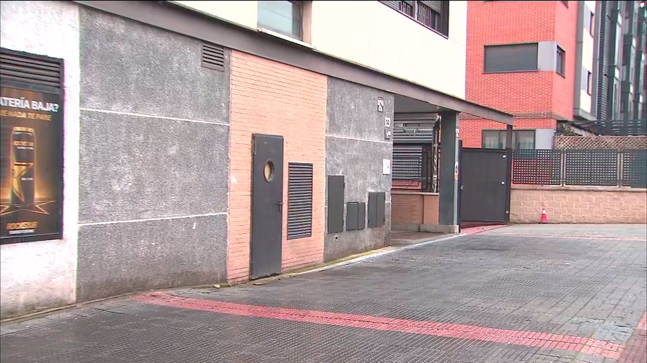 El edificio okupa más conflictivo de Torrejón: Solo 8 de 16 portales con inquilinos legales