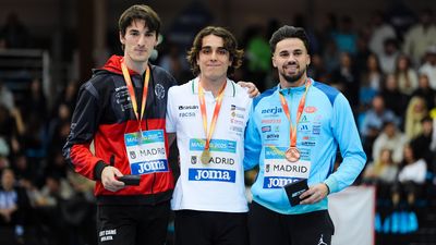 El madrileño Juan Luis Bravos sorprende y se impone en la final de pértiga