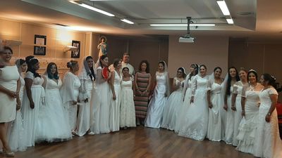 Sanse celebra la segunda macroboda con 18 parejas que se casarán a la vez