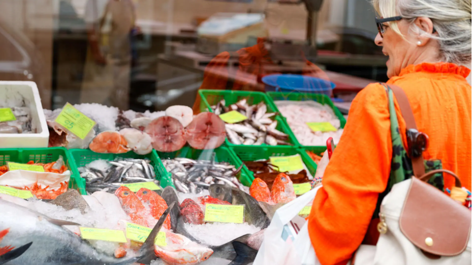 Los españoles gastarán 300 euros por comensal en comidas navideñas