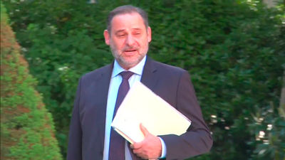 El juez Pedraz no relaciona a Ábalos con el fraude de los hidrocarburos y rechaza enviar el caso al Supremo