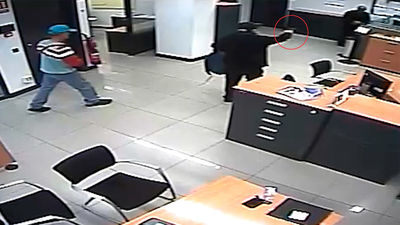 Detenidos los responsables del asalto a punta de pistola de una sucursal del BBVA en Algete