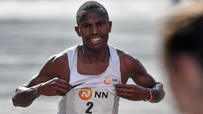 Patrick Korir y Diana Lobacevskei vencen en el Maratón de Madrid 2012