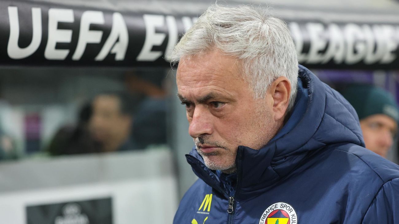 Mourinho, sancionado con 4 partidos de suspensión por "conducta antideportiva"