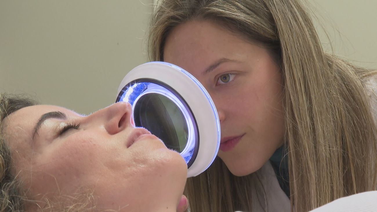 Las rutinas de 'Skincare' de las redes sociales: ¿cuidado o riesgo para la piel?