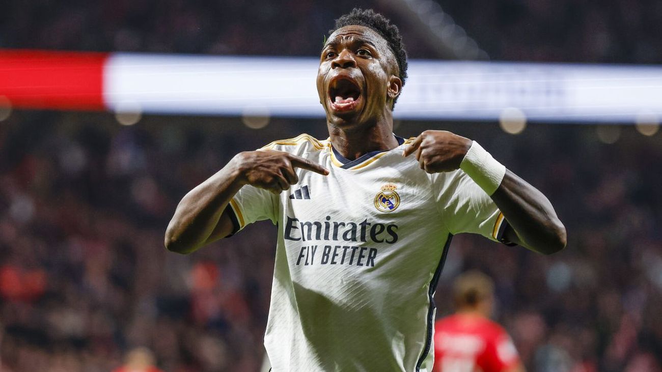 Vinícius pide que sea "una locura el Bernabéu" en Champions ante el Atlético