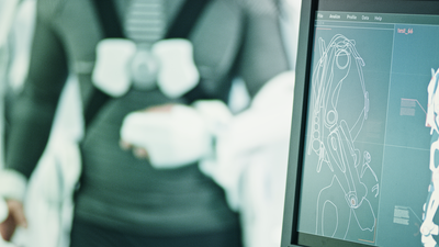 Madrid incorpora exoesqueletos para niños con parálisis cerebral