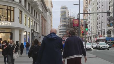 España roza los 50 millones de habitantes con 10,2 millones de personas nacidas fuera