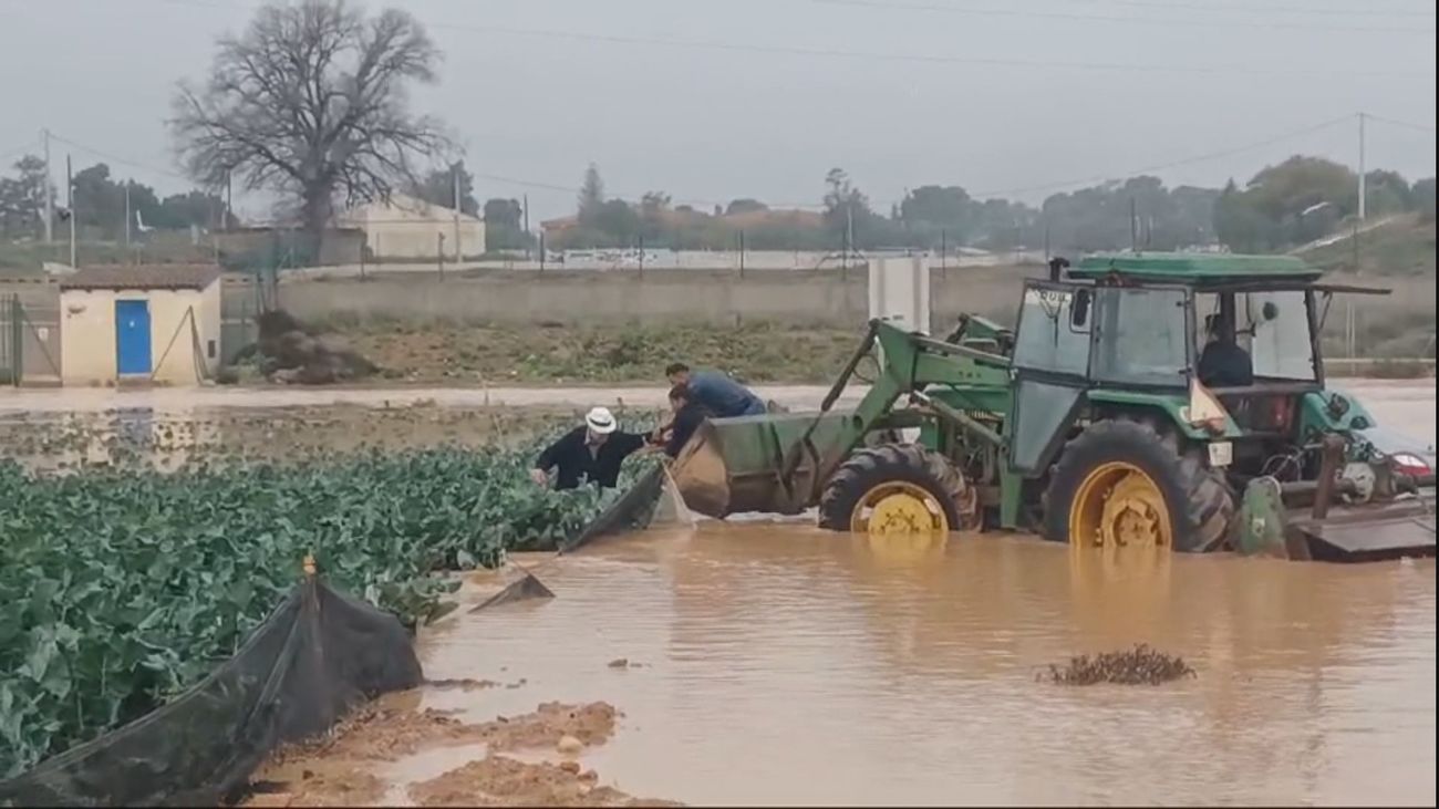 El temporal desborda ríos y azota de nuevo la Comunidad Valenciana, Murcia  y Cataluña