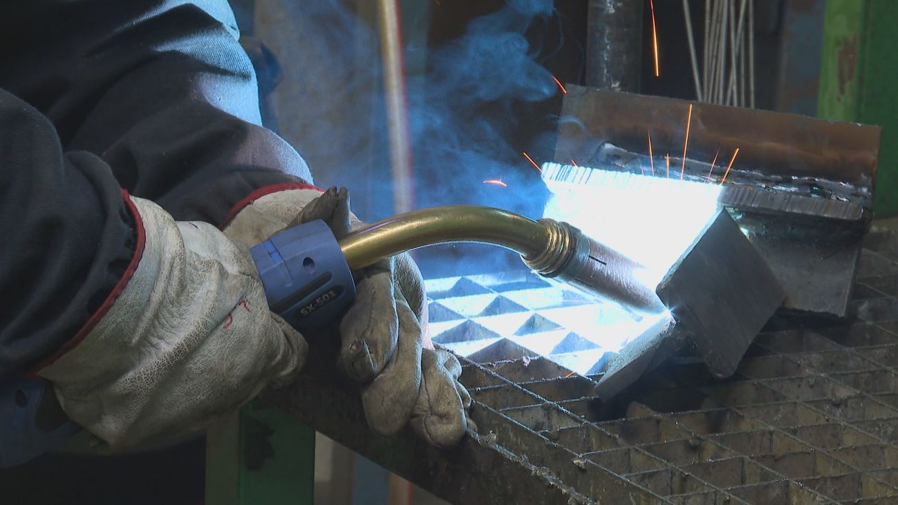 Madrid fomenta la incorporación de mujeres en sectores tradicionalmente masculinos