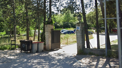 Vecinos se oponen a ubicar el centro de menores en el antiguo albergue juvenil de la Casa de la Campo