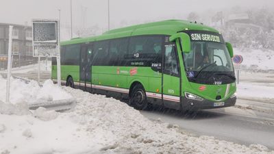 Suspendido el servicio de autobús a los puertos de la Sierra de Guadarrama