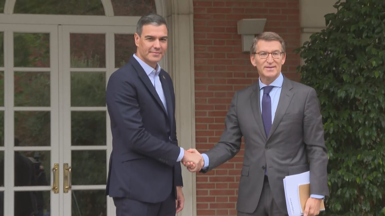 Feijóo reclama a Sánchez un informe "previo y por escrito" y ve una "frivolidad" tratar en "20 minutos" un "asunto de Estado"