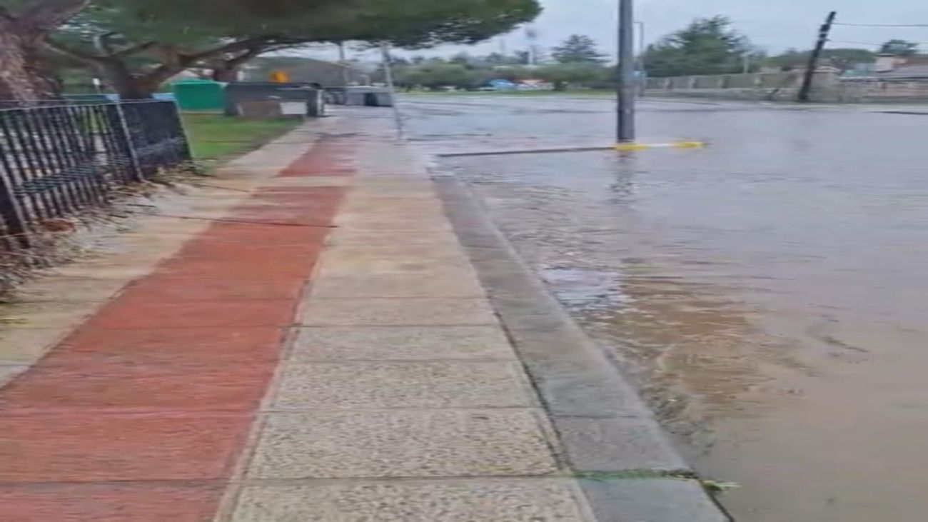 Inundaciones en Soto del Real tras desbordarse el arroyo de Chozas