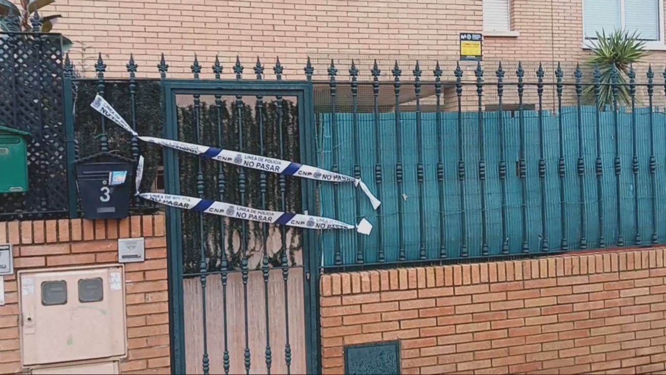 Detenidos tres menores por la muerte violenta de una educadora en un piso tutelado de Badajoz