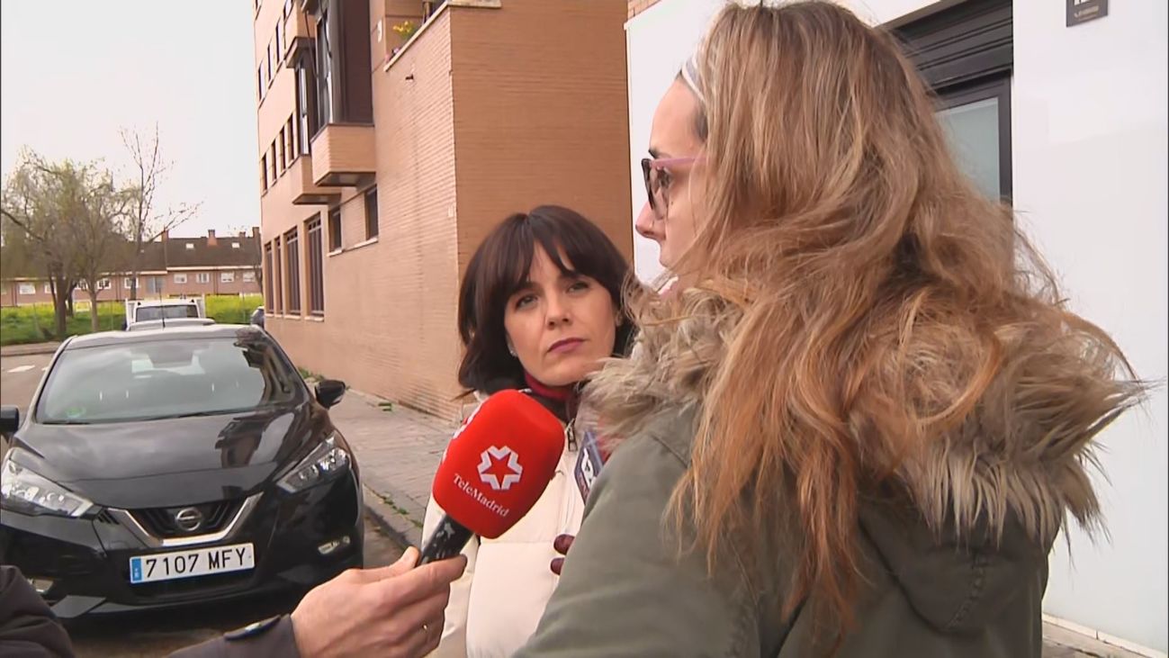 Atraco en una farmacia de San Blas: "Entró delante de mí y sacó un cuchillo"