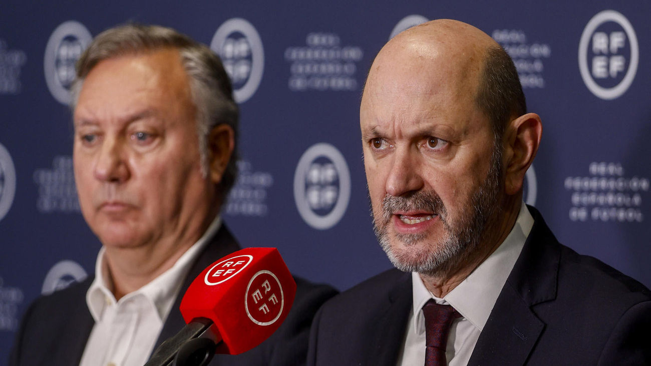 Louzán pretende que el cambio estructural en el arbitraje sea la próxima campaña