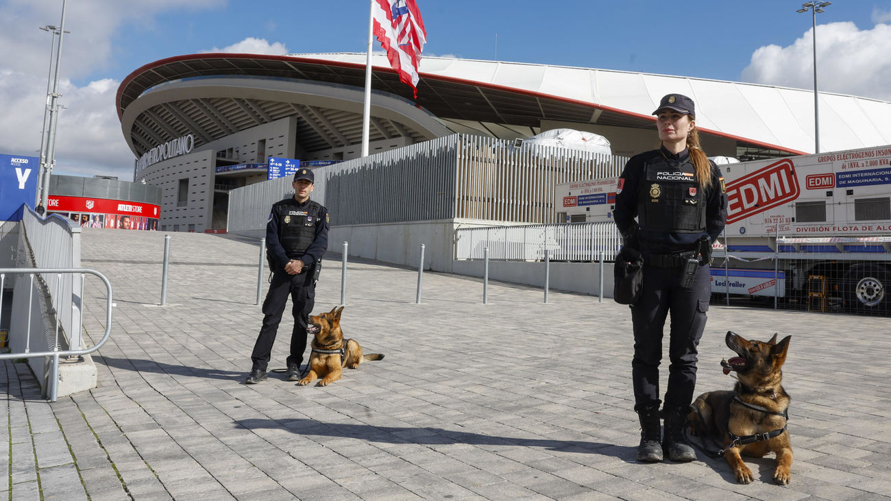 Más de 820 efectivos vigilarán la final España-Alemania en el Metropolitano